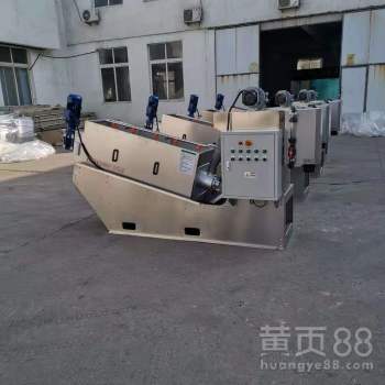 污泥处理装备制造 叠螺式污泥脱水机在生活污水与化工污泥处理中的关键角色